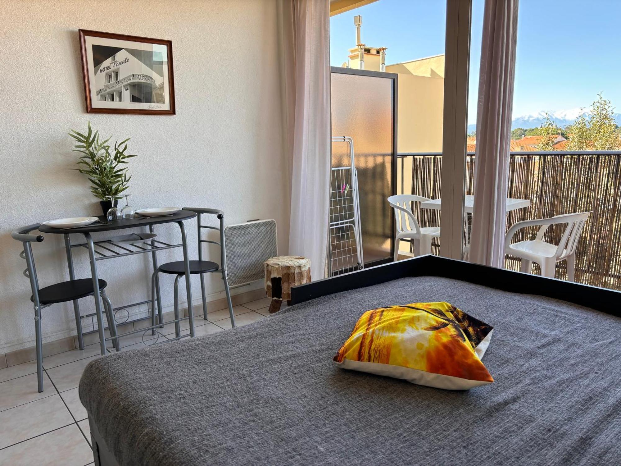 Studio Calme Au Coeur De Canet - 21 - Екстер'єр фото